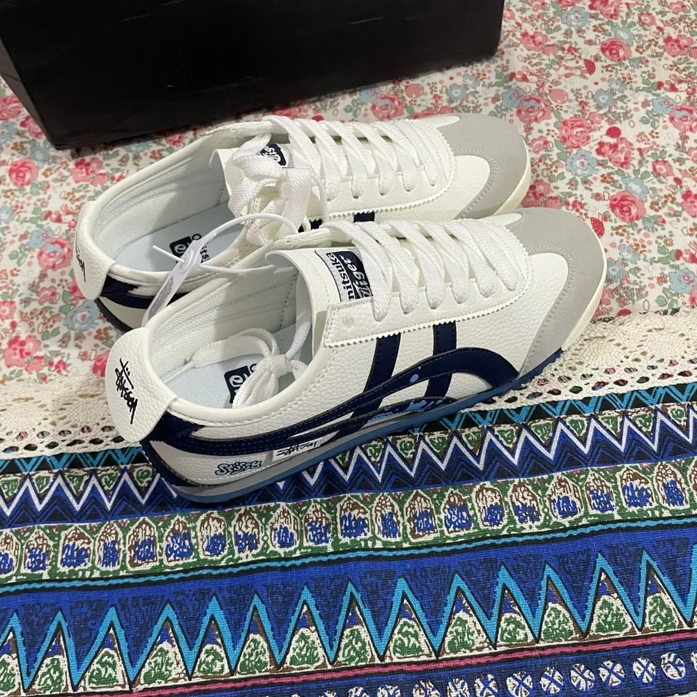 Onitsuka Tiger by Asics Mexico 66 Sneaker - White & Navy